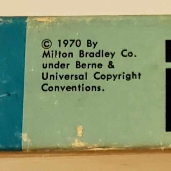 Vintage 1970s Domino’s Set “Double Nines & Dragon” design by Milton Bradley 55pc - Picture 2 of 5